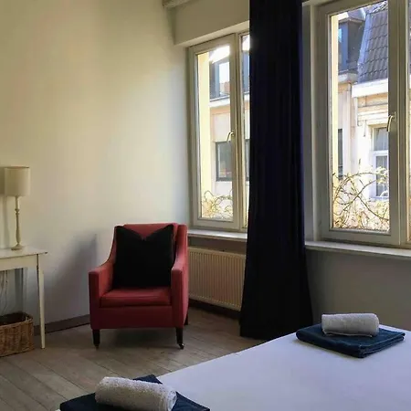 Spacious Duplex + Terrace In Ghent. Top Location! Appartement Gand