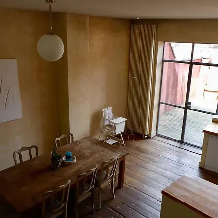 Spacious Duplex + Terrace In Ghent. Top Location! * Gand